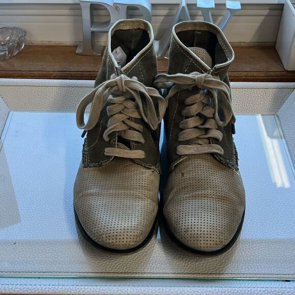 Diesel  Lace-Up Shoes in Green and Gray Size 8.5 - Picture 10 of 10